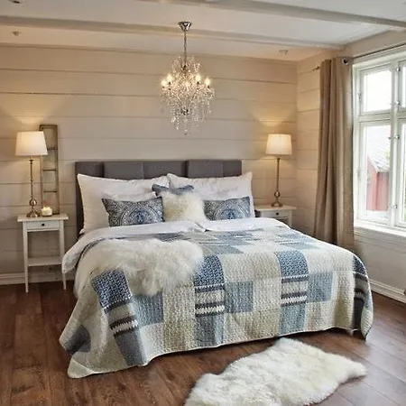 Apartment Alnes Gard Alesund