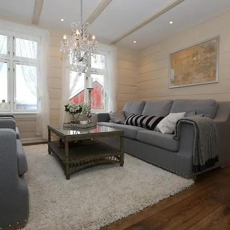 Apartment Alnes Gard Alesund