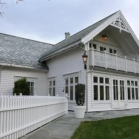 Apartment Alnes Gard *